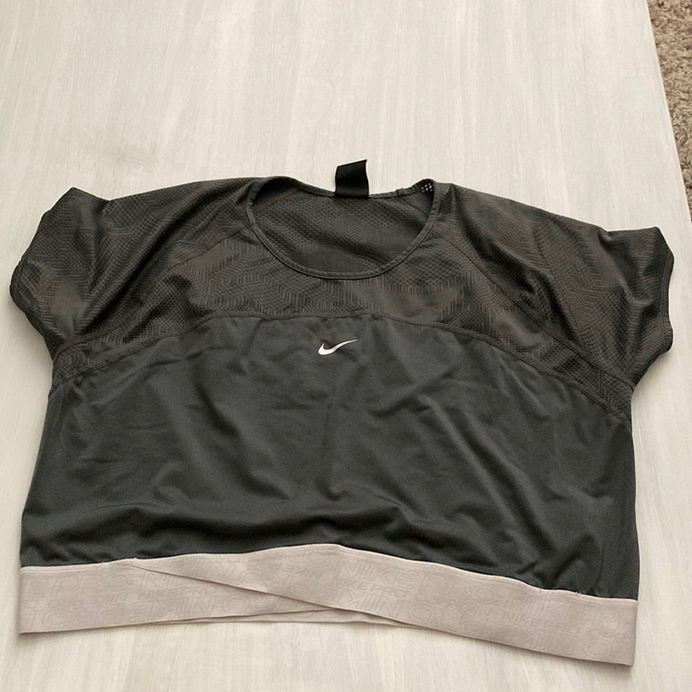 Nike pro dri-fit